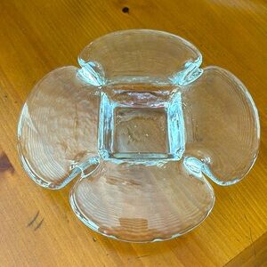 RETRO ART DECO GLASS ASH TRAY-8.5 Inch Diameter